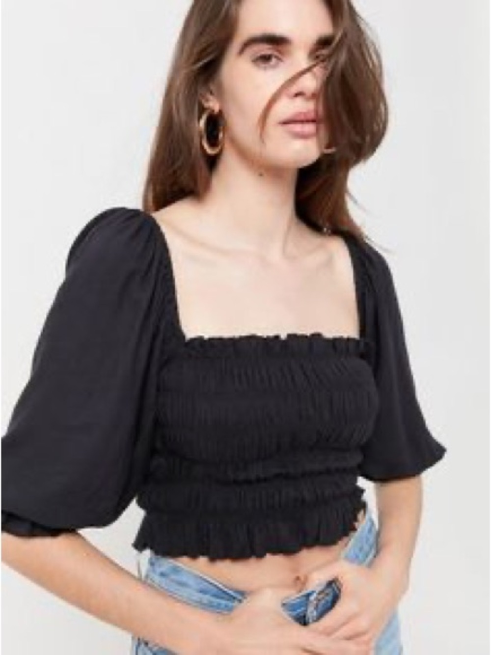 UO URBAN OUTFITTERS Black Smocked Puff Sleeve Crop Top Medium